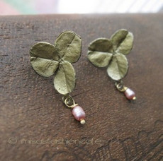 （画像用） マイケルミショー ピアス 真珠　クローバー