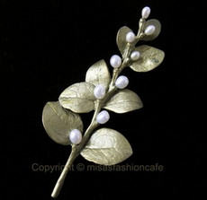 （画像用） Michaud ブローチ アイリッシュ（真珠）