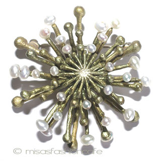 （画像用） マイケルミショー ブローチ 真珠　菊の花　再販