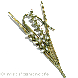 （画像用） 真珠のお米ブローチ