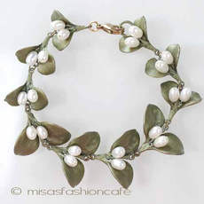 （画像用） Michaud 真珠ブレスレット