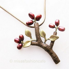 （画像用） Michaud ネックレス 小枝・真珠のお花