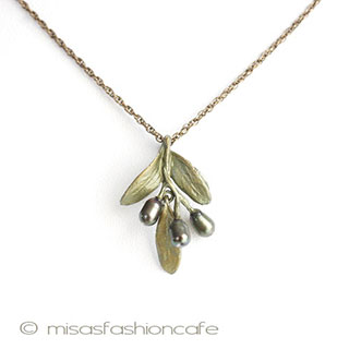 （画像用） マイケルミショー 　真珠のオリーブ