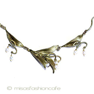 （画像用） マイケルミショー　真珠 すずらんネックレス