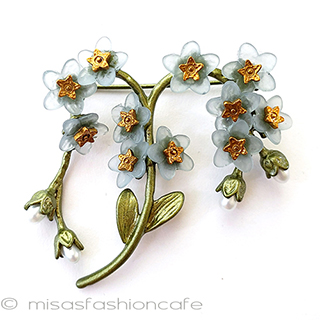 （画像用） 真珠　忘れな草の花 ボタニカルブローチ