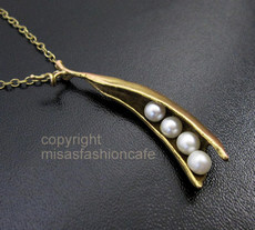 （画像用） Michaud ネックレス 真珠さやえんどう豆