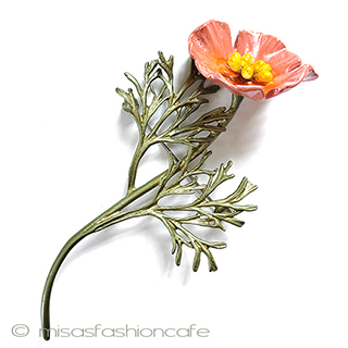 （画像用） 真珠ポピーの花ブローチ