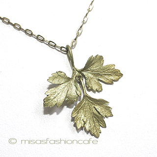 （画像用） マイケルミショー　ハーブ パセリ　ネックレス