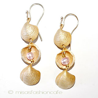 （画像用） マイケルミショー真珠 貝 ピアスorイヤリング 再販！