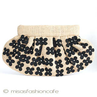 （画像用） ＭＯＹＮＡ　モイナ　 ブラック・フラワー