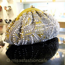 （画像用） SANTI サンティ クラッチ 　パールxチェーン