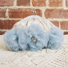 （画像用） SANTI サンティ クラッチ ベビーブルーフラワー（小）