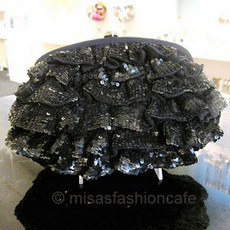 （画像用） SANTI サンティ クラッチ 新作フリル・ブラック