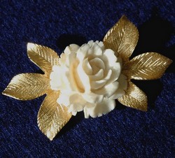 （画像用） 象牙アイボリー　ブローチ