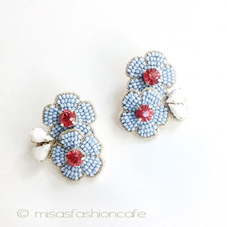 （画像用） ＳＰＡＲＫＬ　イヤリング BabyBlue フラワー
