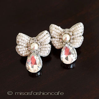 （画像用） ＳＰＡＲＫＬクリスタル・リボン イヤリングまたはピアス