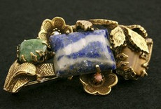 （画像用） 天然石真珠珊瑚　ブローチ