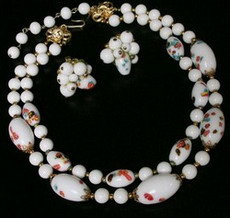 （画像用） クラウンTrifariセット ネックレス＆イヤリング