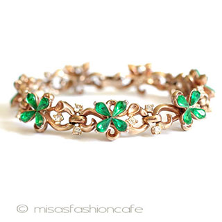 （画像用） Ｔｒｉｆａｒｉ　 トリファリ お花　ブレスレット