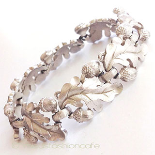 （画像用） クラウン　トリファリ Ｔｒｉｆａｒｉ　どんぐり