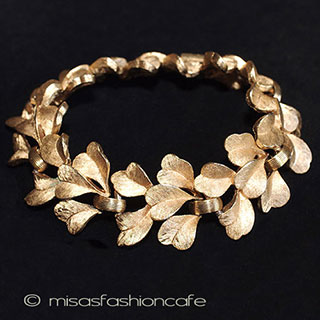 （画像用） Trifari　 トリファリ 金葉　ブレスレット