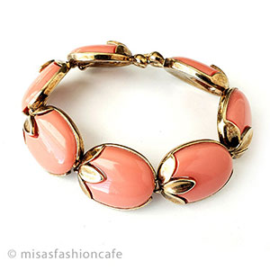 （画像用） Trifari　 トリファリ コーラル　ブレスレット