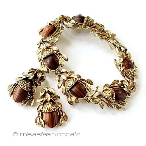 （画像用） ヴィンテージジュエリー ドングリの２点セット