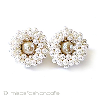 （画像用） ヴィンテージイヤリング バロックパールのお花