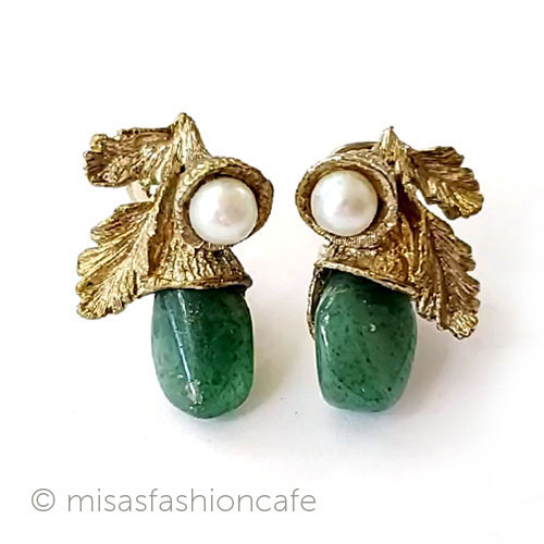 （画像用） SWOBODA　イヤリング 真珠と天然石の団栗