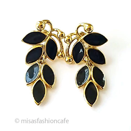 （画像用） Trifari　 トリファリ 葉ドロップ　ピアス