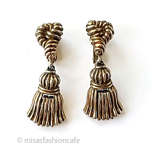 （画像用） Trifari　 トリファリ タッセル・ドロップ