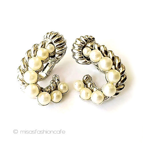 （画像用） Trifari　 トリファリ パール　 イヤリング