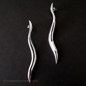 （画像用） Trifari　 トリファリ ロング・ピアス