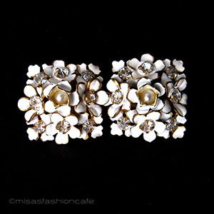 （画像用） Sandor　イヤリング パールRSの花ブーケ