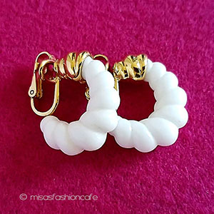 （画像用） Trifari　 トリファリ フープ　イヤリング