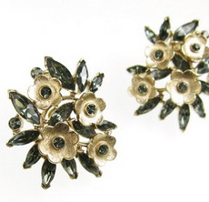 （画像用） クラウントリファリ Trifari お花イヤリング