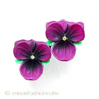 （画像用） パンジー・スミレ イヤリング