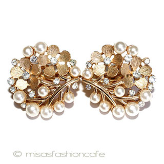 （画像用） Ｔｒｉｆａｒｉ　 トリファリ パール花イヤリング