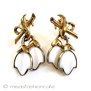 （画像用） Ｔｒｉｆａｒｉ　 トリファリ ガラスの花　イヤリング