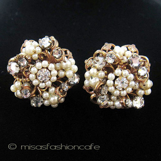 （画像用） Original By Robert パールRS花イヤリング