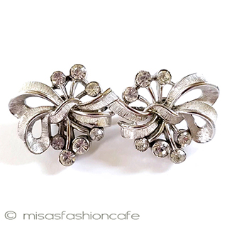 （画像用） Trifari　 トリファリ リボン　イヤリング