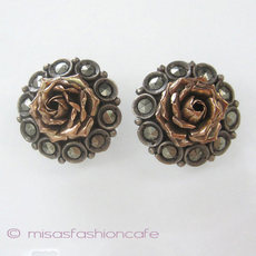 （画像用） アンティーク銀製イヤリング 10Kローズ・マーカサイト