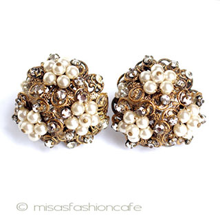 （画像用） パール花ブーケ　イヤリング