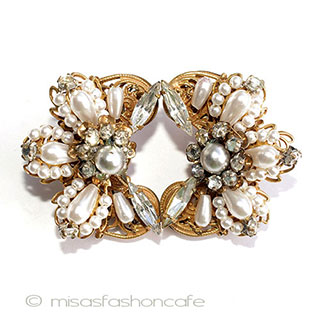 （画像用） Original By Robert パールお花イヤリング