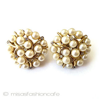 （画像用） ヴィンテージイヤリング トリファリ　パールブーケ