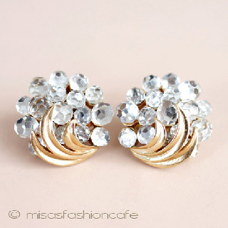 （画像用） ヴィンテージイヤリング トリファリ　クリスタル