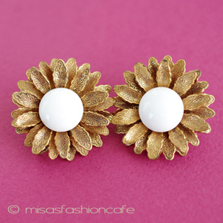 （画像用） ミリアムハスケル　 ミルクガラスイヤリング