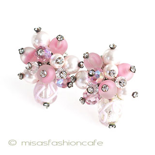 （画像用） Ｖｅｎｄｏｍｅヴァンドーム　 パール・ガラス　イヤリング