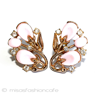 （画像用） Trifari　 トリファリ 花のつぼみ　イヤリング