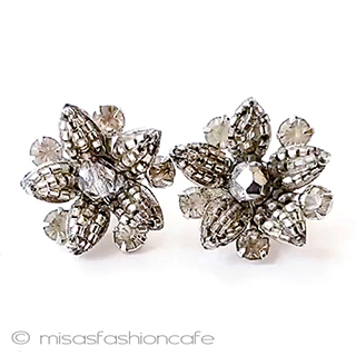 （画像用） ヴィンテージイヤリング ビーズ刺繍フラワー